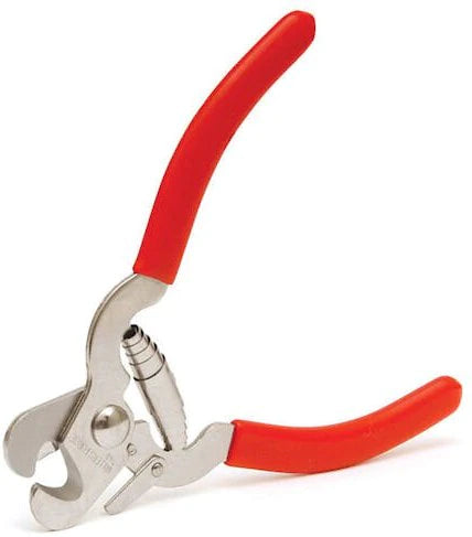 These red-handled nail clippers from Millers Forge are expertly designed for precision cutting.